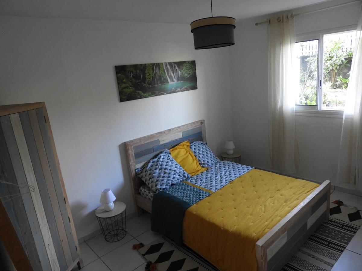 Apartamento Ti Kaz A Patou, Au Coeur De L'Ile. Baie-Mahault Exterior foto