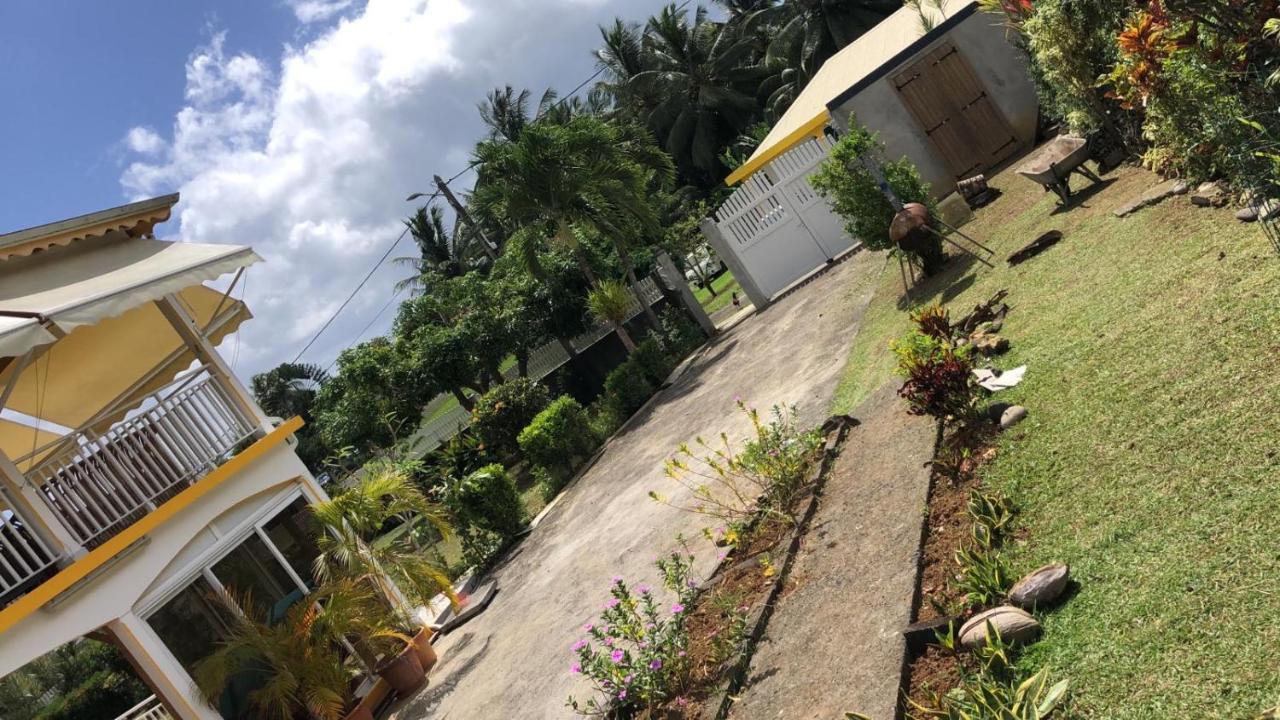 Apartamento Ti Kaz A Patou, Au Coeur De L'Ile. Baie-Mahault Exterior foto